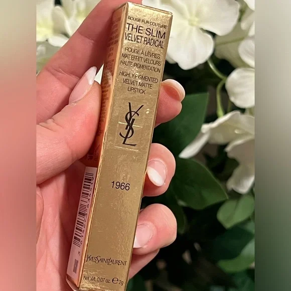 YSL • THE SLIM VELVET RADICAL - 1966 ROUGE LIBRE • NIB - Picture 2 of 8